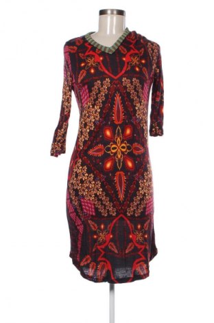 Sukienka Custo Barcelona, Rozmiar S, Kolor Kolorowy, Cena 209,99 zł