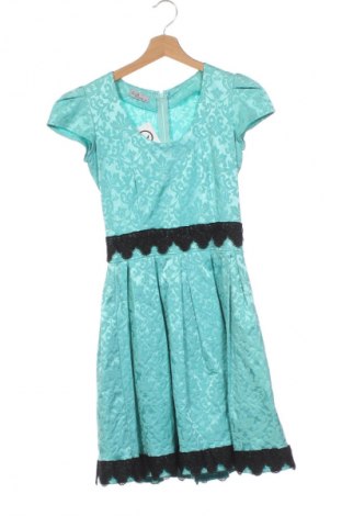 Kleid Ella, Größe M, Farbe Grün, Preis 16,99 €
