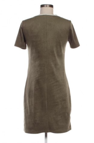 Kleid Geisha, Größe S, Farbe Grün, Preis 33,99 €
