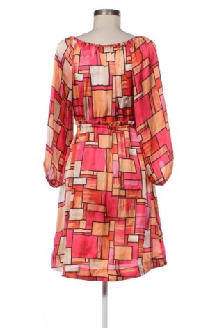 Šaty  H&M, Velikost M, Barva Vícebarevné, Cena  367,00 Kč