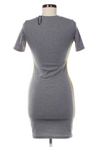 Rochie H&M Divided, Mărime M, Culoare Gri, Preț 52,99 Lei
