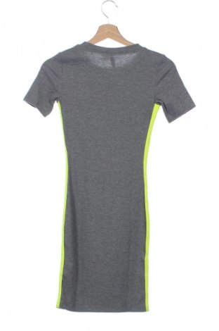 Kleid H&M Divided, Größe XS, Farbe Grau, Preis € 11,99