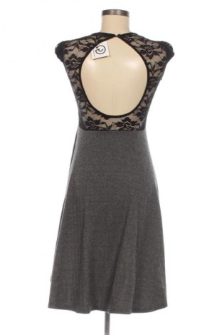 Kleid Lilia, Größe S, Farbe Mehrfarbig, Preis 13,99 €