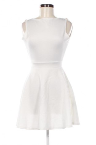Šaty  Pretty Little Thing, Veľkosť S, Farba Biela, Cena  14,95 €
