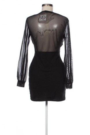 Kleid Pretty Little Thing, Größe L, Farbe Schwarz, Preis 8,99 €
