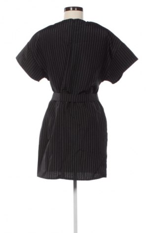 Rochie Pretty Little Thing, Mărime M, Culoare Multicolor, Preț 40,99 Lei