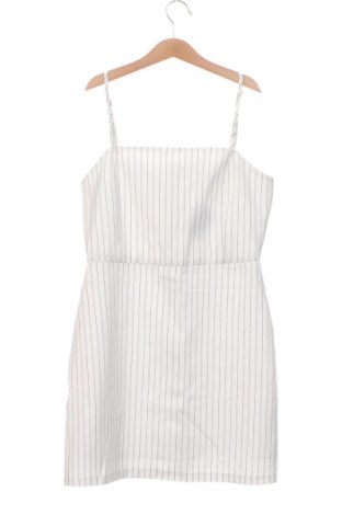 Φόρεμα Pull&Bear, Μέγεθος M, Χρώμα Πολύχρωμο, Τιμή 8,62 €