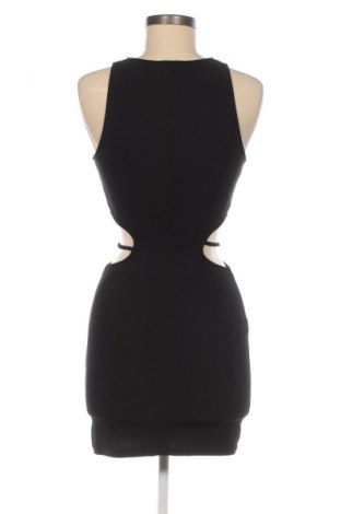 Rochie Pull&Bear, Mărime S, Culoare Negru, Preț 55,99 Lei