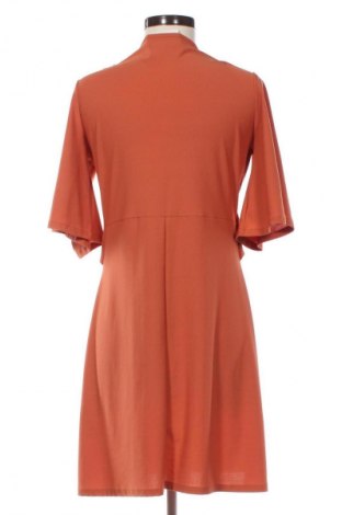Ruha Unbranded, Méret M, Szín Narancssárga
, Ár 3 939 Ft