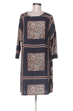 Ruha Unbranded, Méret M, Szín Sokszínű, Ár 3 249 Ft
