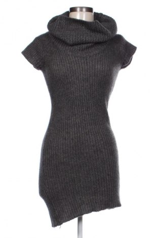 Sukienka Unbranded, Rozmiar M, Kolor Szary, Cena 46,99 zł
