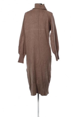 Kleid William de Faye, Größe XL, Farbe Braun, Preis 16,99 €