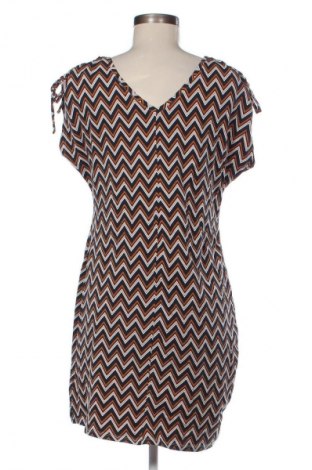 Kleid Yessica, Größe M, Farbe Mehrfarbig, Preis 10,99 €