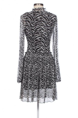 Kleid Zara, Größe S, Farbe Mehrfarbig, Preis 13,80 €