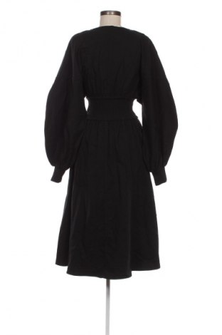 Sukienka Zara, Rozmiar S, Kolor Czarny, Cena 111,99 zł