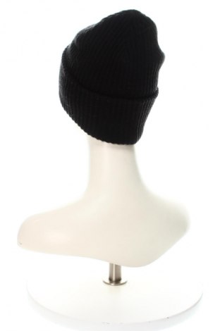 Čepice  H&M Divided, Barva Černá, Cena  165,00 Kč