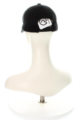 Czapka Review, Kolor Czarny, Cena 65,99 zł
