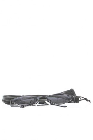 Γυαλιά ηλίου House, Χρώμα Μαύρο, Τιμή 6,06 €