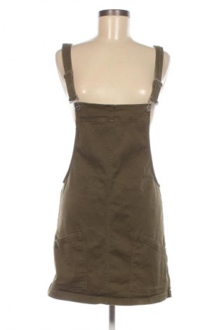 Latzkleid LC Waikiki, Größe M, Farbe Grün, Preis 8,99 €