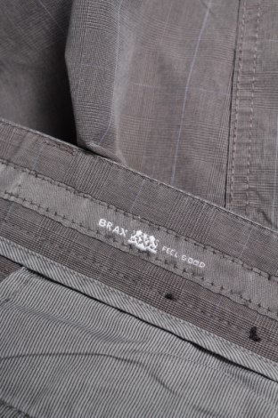 Pantaloni scurți de bărbați Brax, Mărime L, Culoare Gri, Preț 121,45 Lei