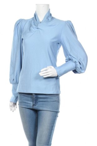 Bluză de femei Gestuz, Mărime M, Culoare Albastru, 94% viscoză, 6% elastan, Preț 416,94 Lei