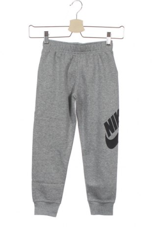 Детско спортно долнище Nike, Размер 4-5y/ 110-116 см, Цвят Сив, 60% памук, 40% полиестер, Цена 35,60 лв.