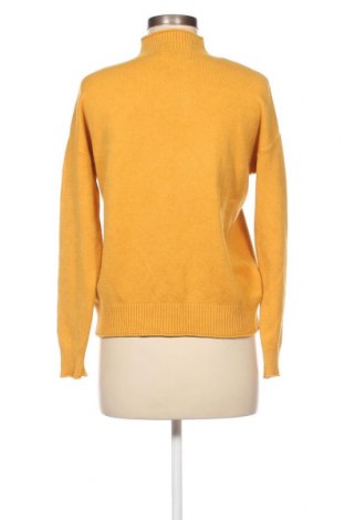 Дамски пуловер, Размер M, Цвят Жълт, Цена 38,00 лв.