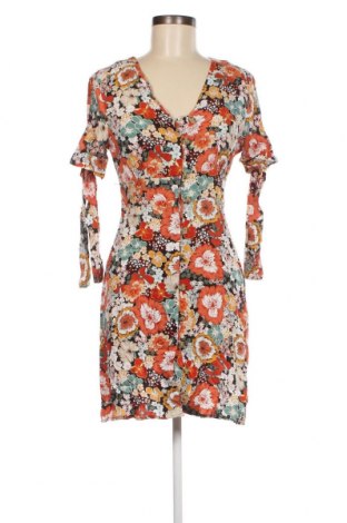 Kleid Trendyol, Größe M, Farbe Mehrfarbig, Preis 4,50 €