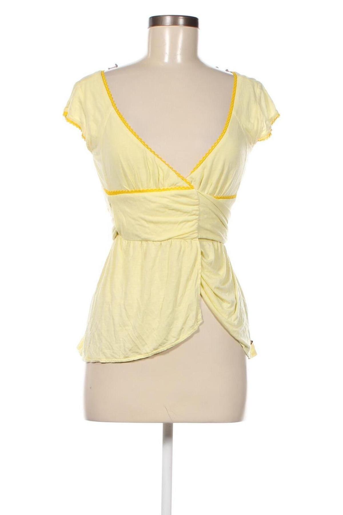 Дамска блуза Khujo, Размер S, Цвят Жълт, Цена 23,00 лв.