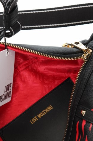 Чанта за кръст Love Moschino, Цвят Черен, Цена 300,30 лв.