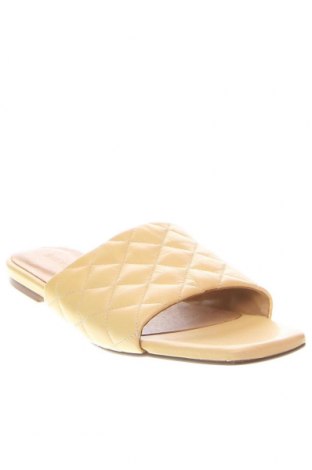 Pantofle Bianco, Velikost 37, Barva Žlutá, Cena  404,00 Kč