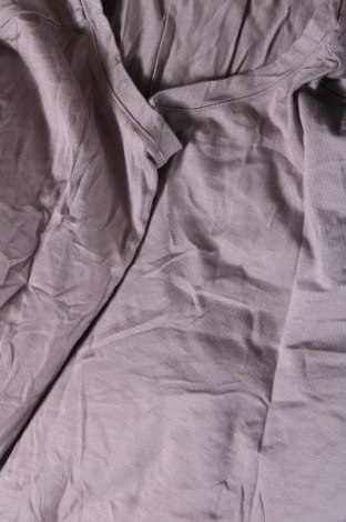 Bluză de femei, Mărime L, Culoare Gri, Preț 12,50 Lei
