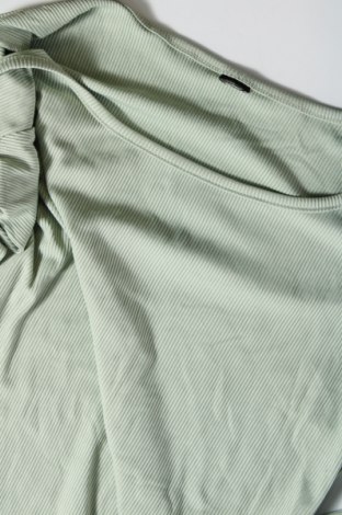 Дамска блуза, Размер L, Цвят Зелен, Цена 5,51 лв.