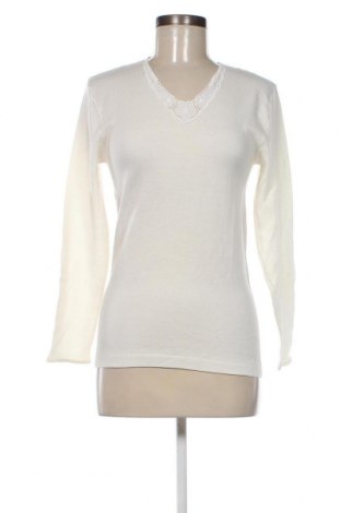 Дамска блуза, Размер M, Цвят Бял, Цена 10,83 лв.