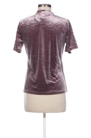 Дамска блуза, Размер M, Цвят Лилав, Цена 3,42 лв.