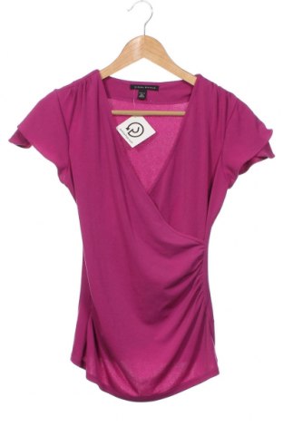 Дамска блуза Banana Republic, Размер XS, Цвят Розов, Цена 26,40 лв.