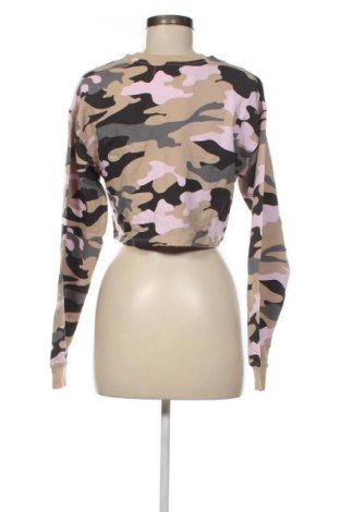 Γυναικεία μπλούζα Bershka, Μέγεθος S, Χρώμα Πολύχρωμο, Τιμή 5,52 €