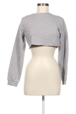 Γυναικεία μπλούζα Bershka, Μέγεθος XS, Χρώμα Γκρί, Τιμή 11,75 €