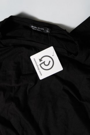 Дамска блуза Bershka, Размер XS, Цвят Черен, Цена 5,51 лв.