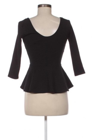 Γυναικεία μπλούζα Bershka, Μέγεθος L, Χρώμα Μαύρο, Τιμή 2,94 €