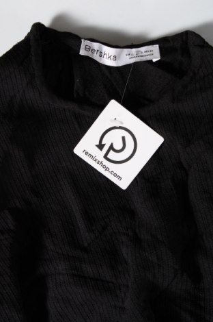 Γυναικεία μπλούζα Bershka, Μέγεθος XL, Χρώμα Μαύρο, Τιμή 3,88 €