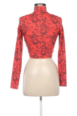 Γυναικεία μπλούζα Bershka, Μέγεθος S, Χρώμα Κόκκινο, Τιμή 11,75 €