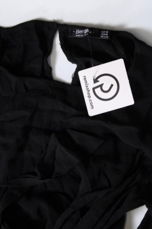 Damen Shirt Bershka, Größe S, Farbe Schwarz, Preis € 1,98