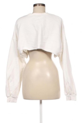 Damen Shirt Bershka, Größe L, Farbe Weiß, Preis 4,50 €