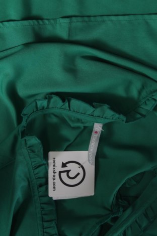 Damen Shirt Blancheporte, Größe M, Farbe Grün, Preis 10,00 €