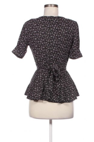 Γυναικεία μπλούζα Boohoo, Μέγεθος M, Χρώμα Μαύρο, Τιμή 11,75 €