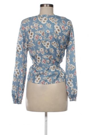 Дамска блуза Boohoo, Размер S, Цвят Многоцветен, Цена 19,55 лв.