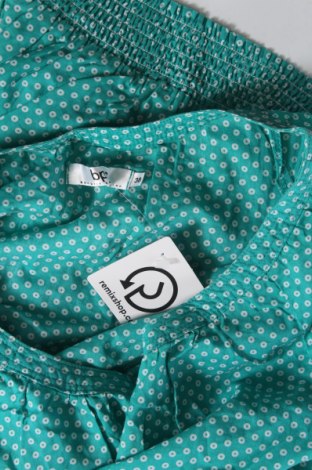 Γυναικεία μπλούζα Bpc Bonprix Collection, Μέγεθος M, Χρώμα Πράσινο, Τιμή 4,57 €