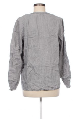Damen Shirt C&A, Größe L, Farbe Grau, Preis 4,63 €