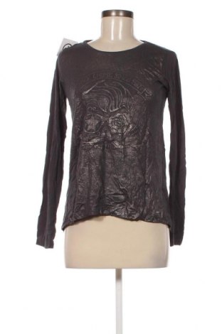 Damen Shirt Chipie, Größe M, Farbe Grau, Preis 4,73 €